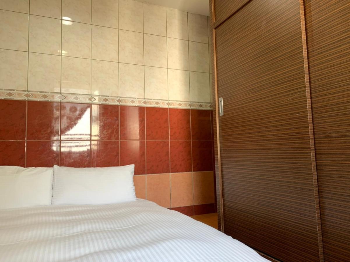 Arteyes Theme Suite Sunduo Hall Kaohsiung Zewnętrze zdjęcie